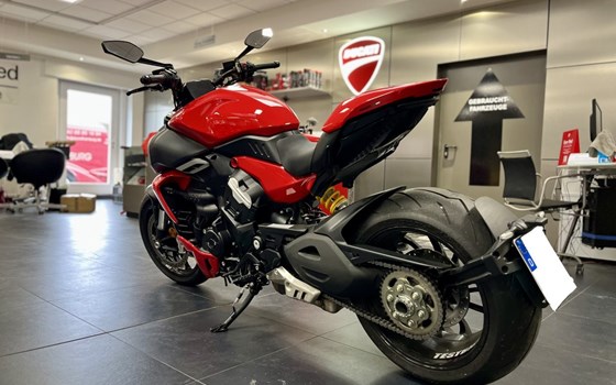 Gebrauchtmotorrad Ducati Diavel V4 - Bild 5