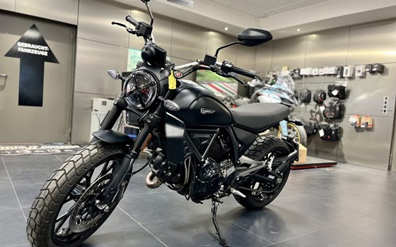 Gebrauchtmotorrad Ducati Scrambler Icon Dark - Bild 4