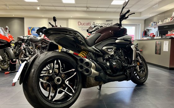 Gebrauchtmotorrad Ducati XDiavel V4 - Bild 1