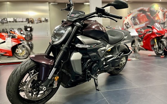 Gebrauchtmotorrad Ducati XDiavel V4 - Bild 7