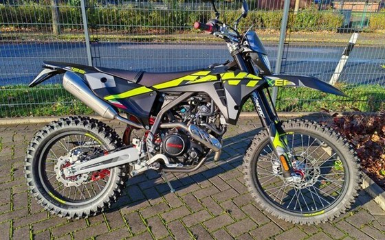 Neufahrzeug Fantic XEF 125 Performance - Bild 8