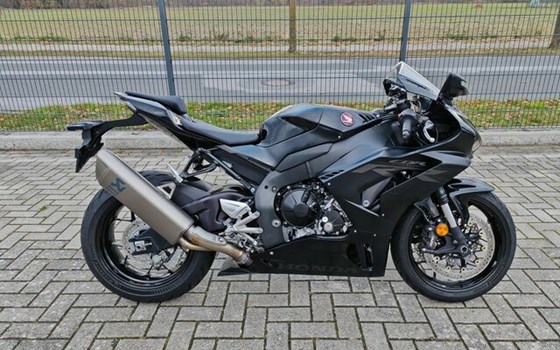 Gebrauchtmotorrad Honda CBR1000RR-R Fireblade - Bild 1