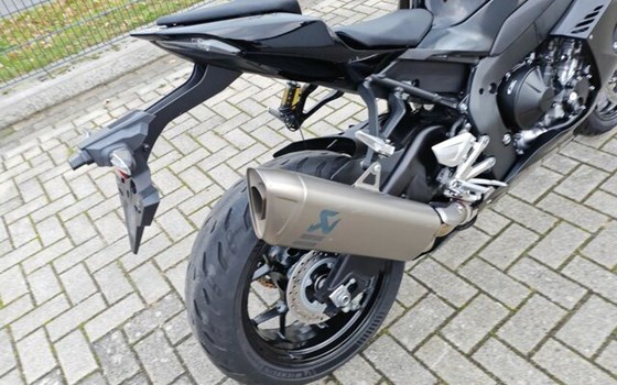 Gebrauchtmotorrad Honda CBR1000RR-R Fireblade - Bild 8