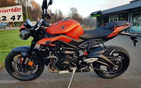 Neufahrzeug Triumph Street Triple 765 R A2 - Bild 3
