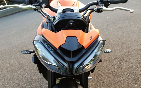 Neufahrzeug Triumph Street Triple 765 R A2 - Bild 7