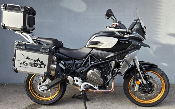 Gebrauchtmotorrad QJ Motor SRT 700 SX - Bild 1