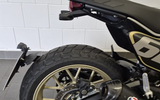 Gebrauchtmotorrad Ducati Scrambler Full Throttle - Bild 9