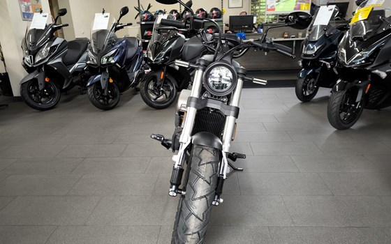 Neufahrzeug Hyosung GV 125i S Aquila EVO ABS - Bild 2