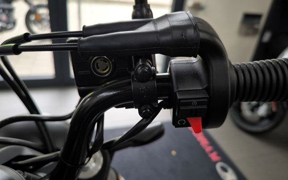 Neufahrzeug Hyosung GV 300i S Aquila EVO ABS - Bild 10