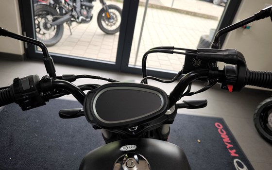 Neufahrzeug Hyosung GV 300i S Aquila EVO ABS - Bild 9