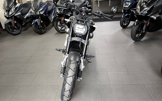 Neufahrzeug Hyosung GV 125 X ABS - Bild 2