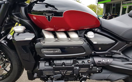Gebrauchtmotorrad Triumph Rocket 3 Storm GT - Bild 6