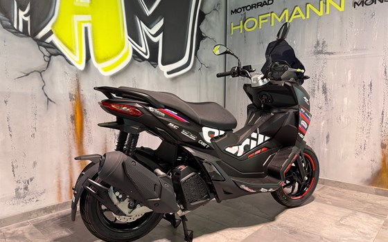 Neufahrzeug Aprilia SR GT Replica 200 - Bild 2