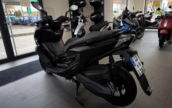 Gebrauchtmotorrad Kymco Downtown GT 350i TCS - Bild 6