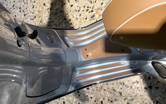 Gebrauchtmotorrad Vespa Primavera 50 Pic Nic - Bild 6