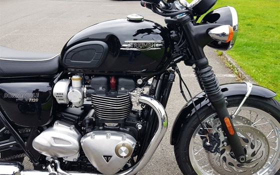 Gebrauchtmotorrad Triumph Bonneville T120 - Bild 9