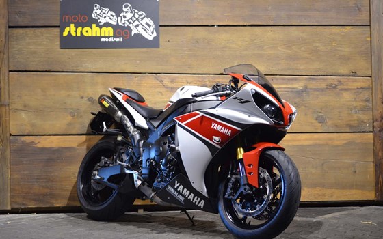 Offerta Yamaha R1 - Immagine 1