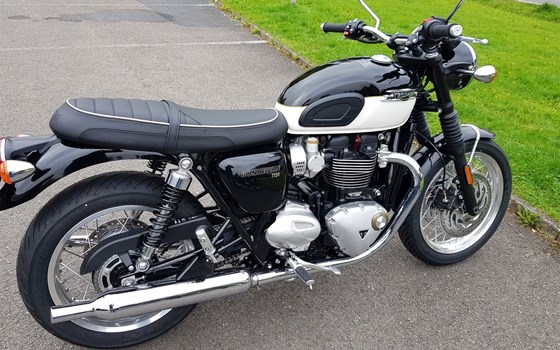 Gebrauchtmotorrad Triumph Bonneville T120 - Bild 10