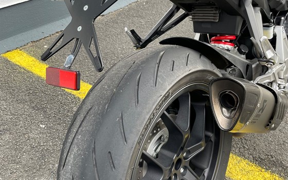 Gebrauchtmotorrad Honda CB 1000 R - Bild 4