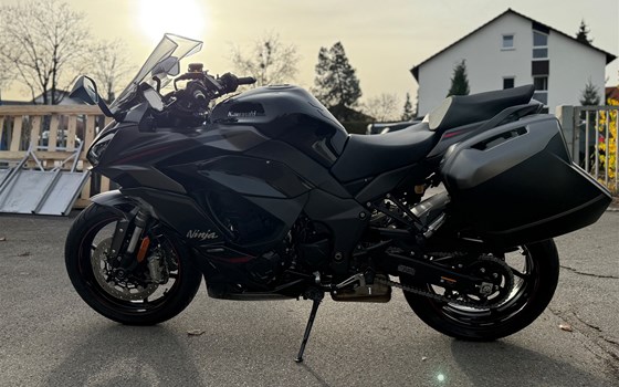 Gebrauchtmotorrad Kawasaki Ninja 1100SX SE - Bild 2
