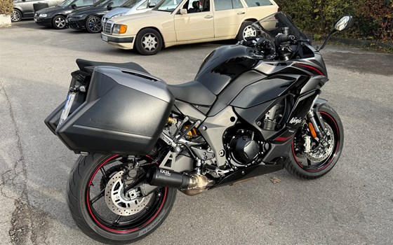 Gebrauchtmotorrad Kawasaki Ninja 1100SX SE - Bild 5