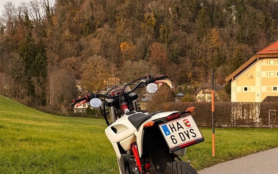 Gebrauchtmotorrad Beta RR Motard 125 R - Bild 1