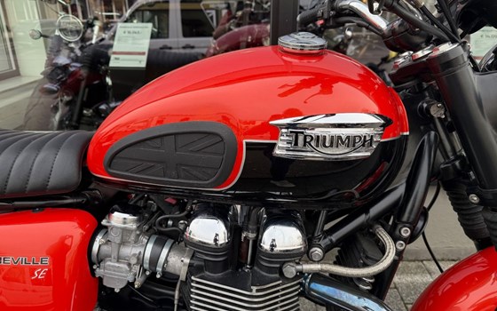 Gebrauchtmotorrad Triumph Bonneville - Bild 3