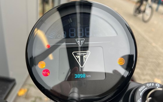 Gebrauchtmotorrad Triumph Speed Twin 1200 RS - Bild 16