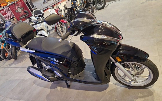 Gebrauchtmotorrad Honda SH350i - Bild 17