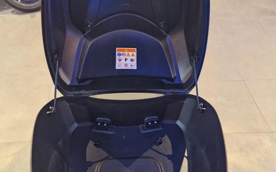 Gebrauchtmotorrad Honda SH350i - Bild 7