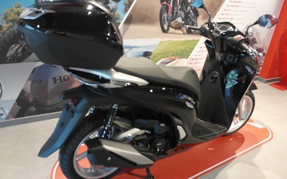 Neufahrzeug Honda SH350i - Bild 13