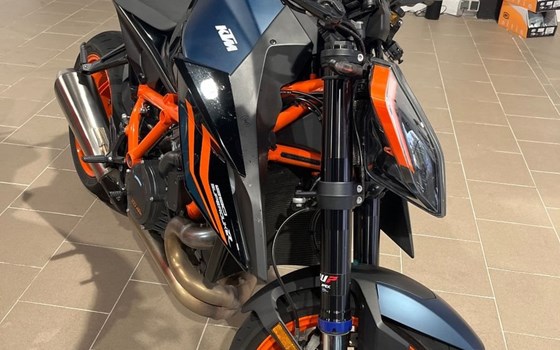 Gebrauchtmotorrad KTM 1290 Super Duke R EVO - Bild 2