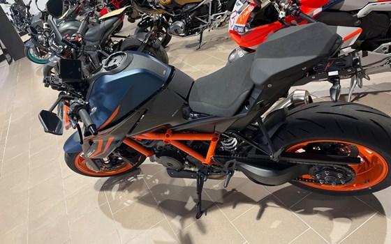 Gebrauchtmotorrad KTM 1290 Super Duke R EVO - Bild 3