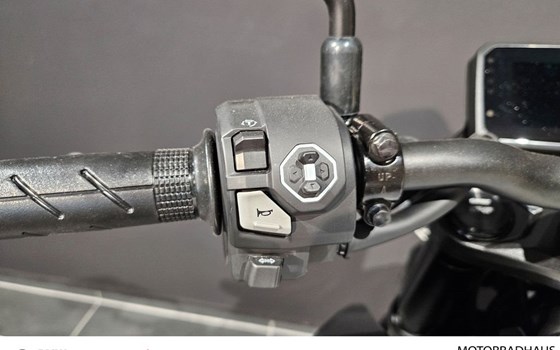 Gebrauchtmotorrad Honda CB500 Hornet - Bild 6