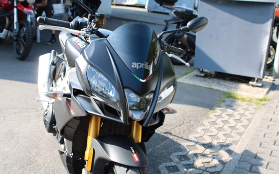 Gebrauchtmotorrad Aprilia Tuono V4 1100 Factory - Bild 9