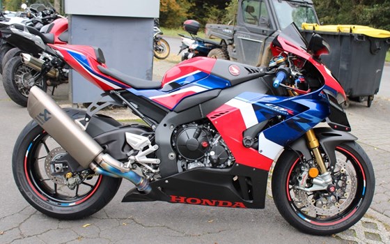 Gebrauchtmotorrad Honda CBR1000RR-R Fireblade SP - Bild 18