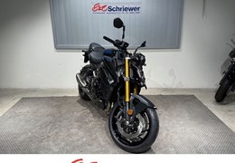 Neumotorrad Suzuki GSX-S1000