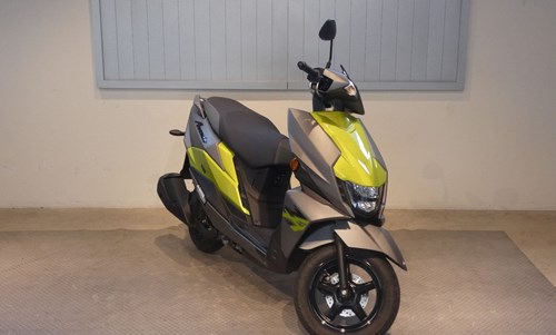 Suzuki Avenis 125