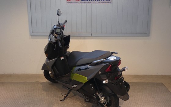 Gebrauchtmotorrad Suzuki Avenis 125 - Bild 4