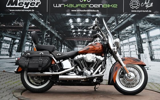Gebrauchtmotorrad Harley-Davidson Softail Heritage Classic Anniversary - Bild 1