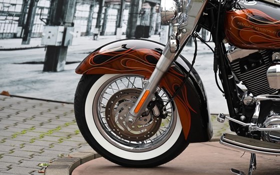 Gebrauchtmotorrad Harley-Davidson Softail Heritage Classic Anniversary - Bild 10