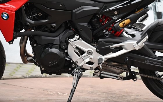 Gebrauchtmotorrad BMW F 900 R - Bild 11