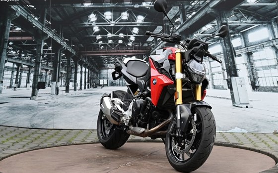 Gebrauchtmotorrad BMW F 900 R - Bild 6