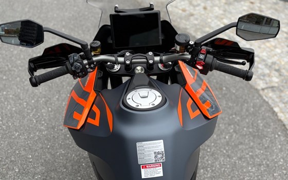 Gebrauchtmotorrad KTM 1290 Super Duke GT - Bild 13