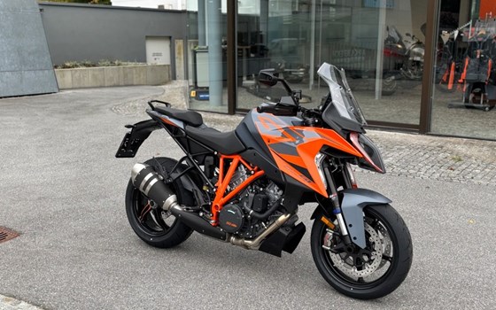 Gebrauchtmotorrad KTM 1290 Super Duke GT - Bild 2