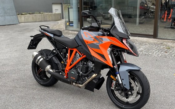 Gebrauchtmotorrad KTM 1290 Super Duke GT - Bild 4