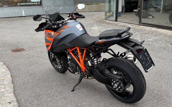 Gebrauchtmotorrad KTM 1290 Super Duke GT - Bild 9