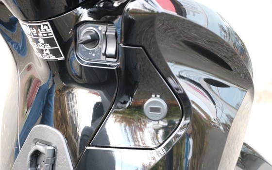 Gebrauchtmotorrad Honda SH350i - Bild 9