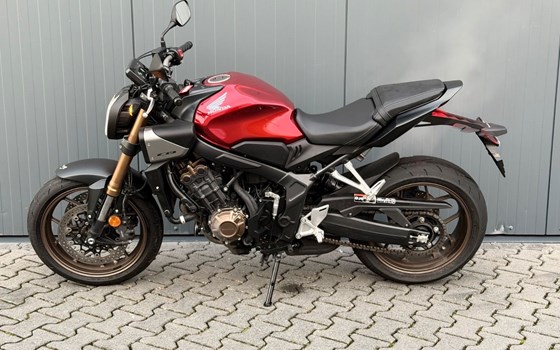 Gebrauchtmotorrad Honda CB650R E-Clutch - Bild 5