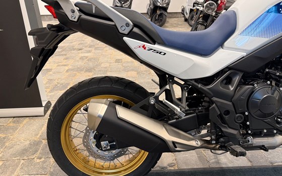 Gebrauchtmotorrad Honda XL750 Transalp - Bild 7